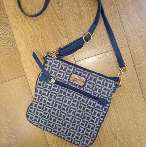 Tommy Hilfiger Crossbody
